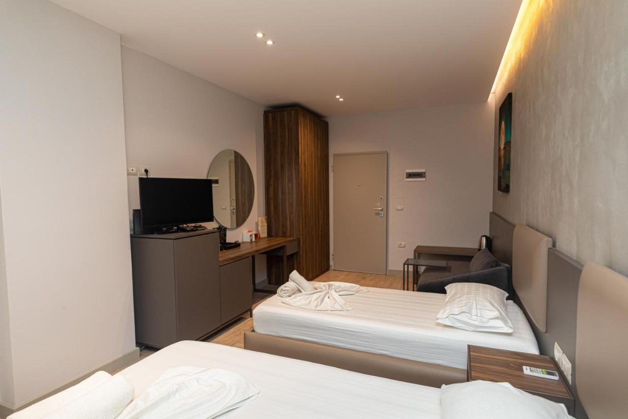 Novus Rooms Vlorë Εξωτερικό φωτογραφία