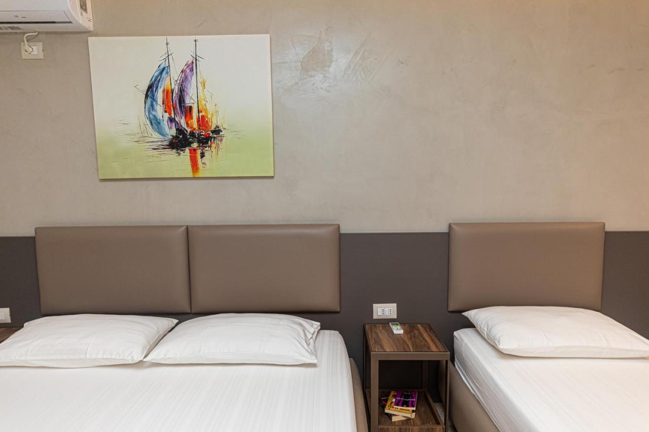 Novus Rooms Vlorë Εξωτερικό φωτογραφία